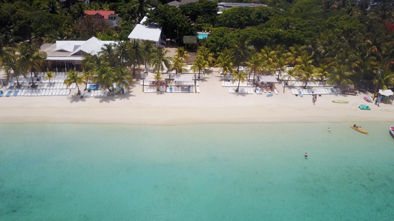 Hotel Henry Morgan All Inclusive West Bay Exterior photo